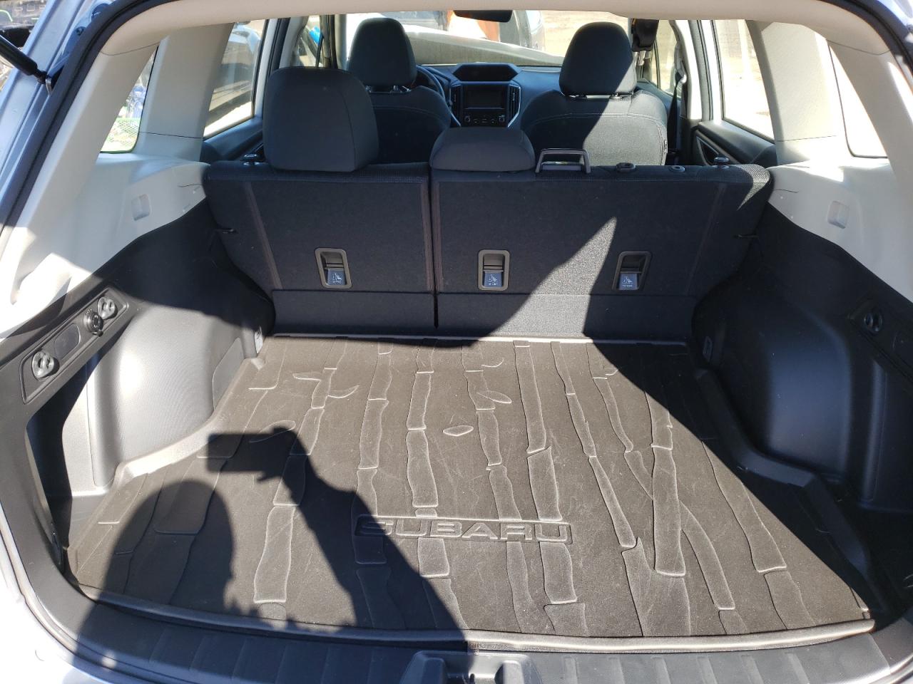 Photo 9 from auction – 2019 SUBARU FORESTER with VIN JF2SKACC3KH551706