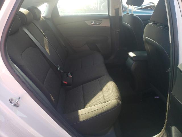 Photo 6 from auction – 2021 KIA FORTE FE with VIN 3KPF24AD2ME384504