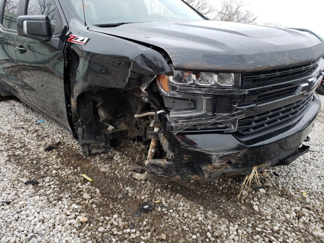 Photo 9 from auction – 2019 CHEVROLET SILVERADO with VIN 1GCUYEED1KZ109729