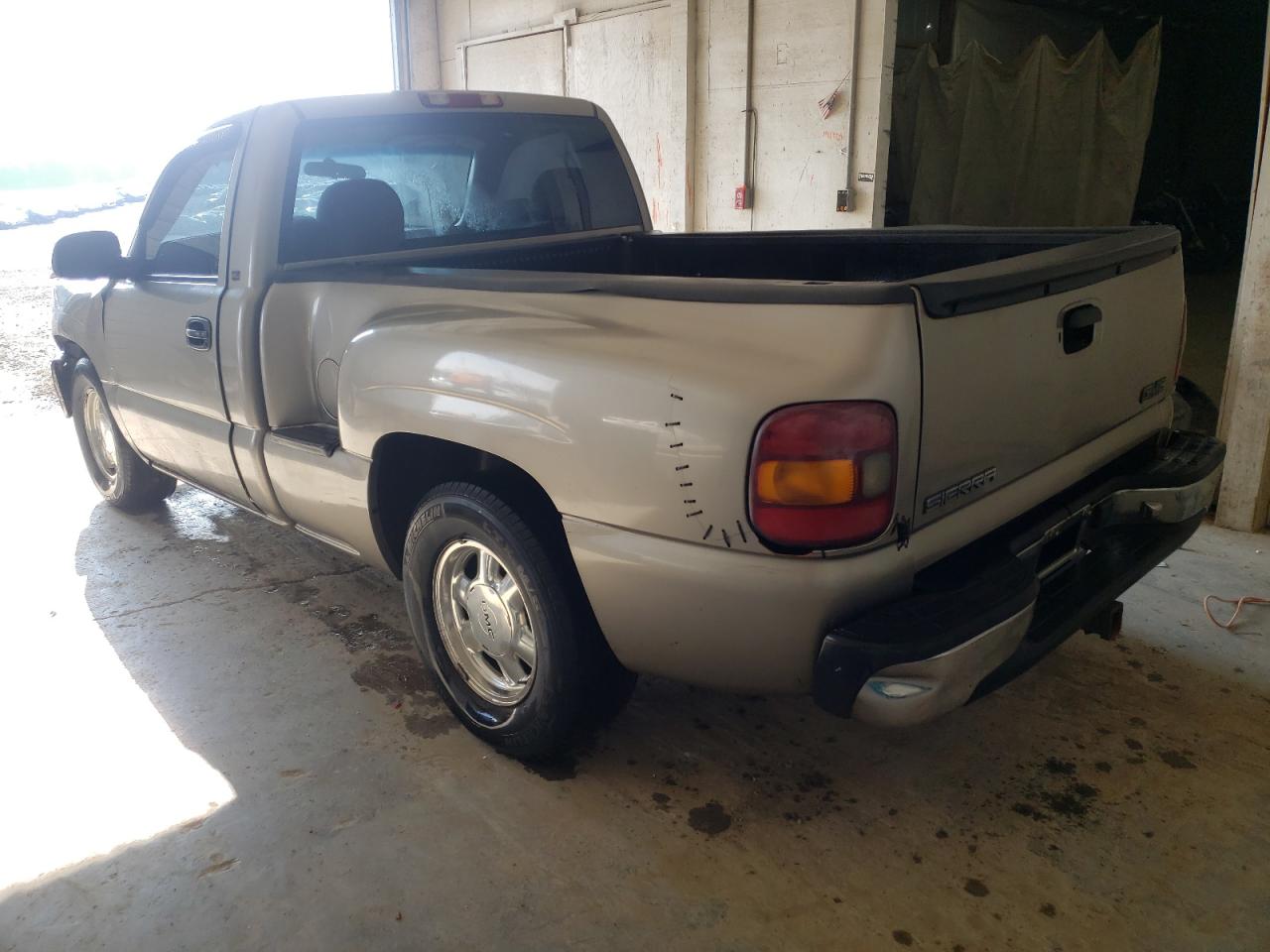 Photo 3 from auction – 2000 GMC NEW SIERRA with VIN 1GTEC14W9YZ277626