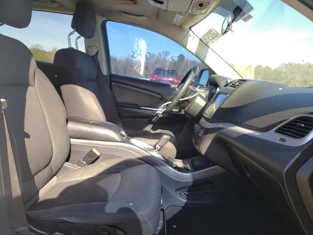 صورة رقم 5 من المزاد - 2011 DODGE JOURNEY MA مع VIN 3D4PG1FG8BT500498