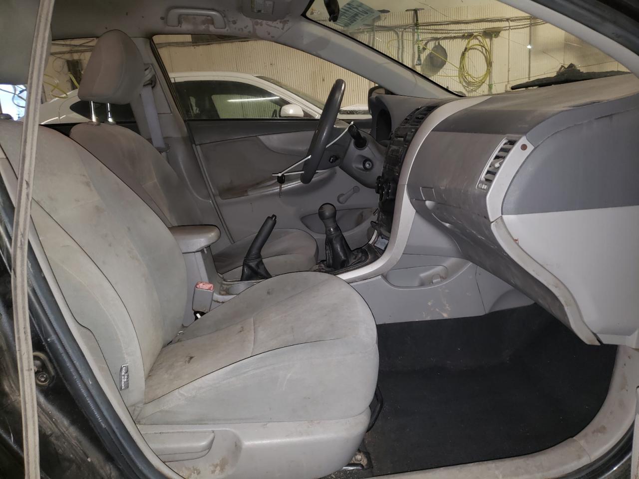 Photo 5 from auction – 2009 TOYOTA COROLLA BA with VIN 1NXBU40E69Z003664