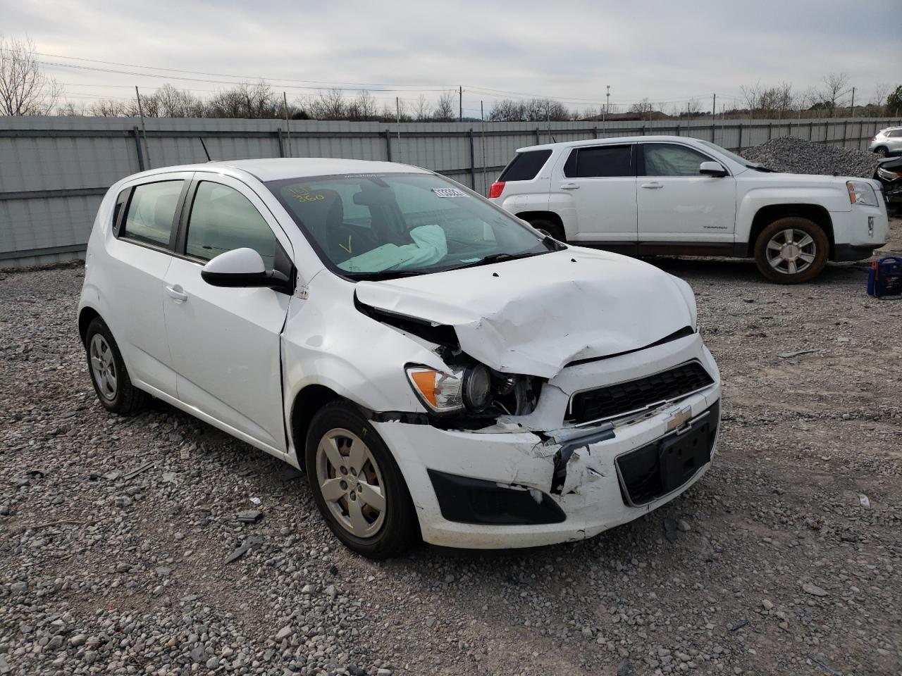 CHEVROLET SONIC LS 2016 with VIN 1G1JA6SH9G4164690 - Photo from auction