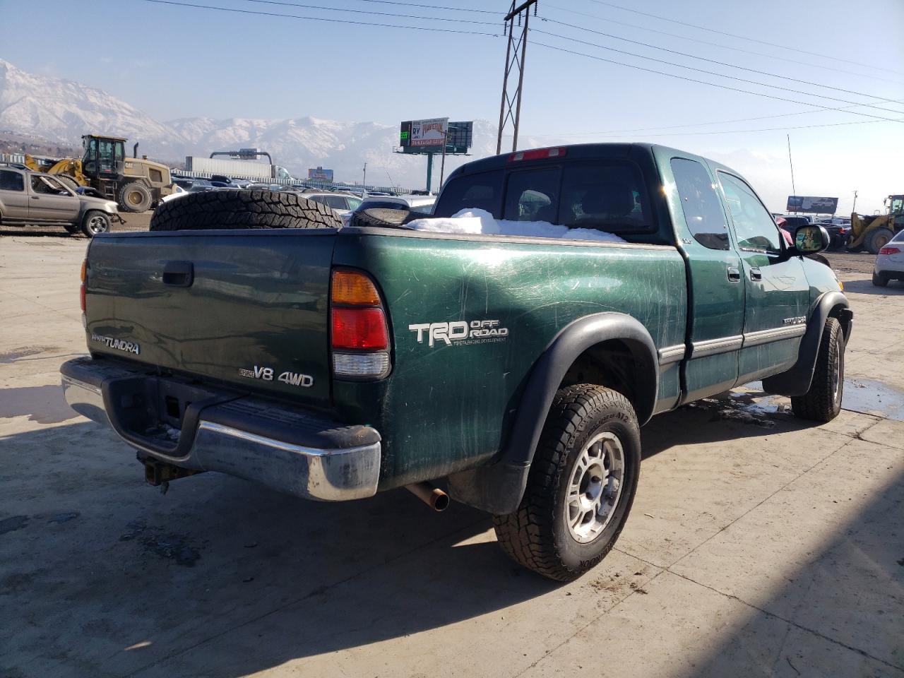 Photo 4 from auction – 2002 TOYOTA TUNDRA ACC with VIN 5TBBT44152S306498