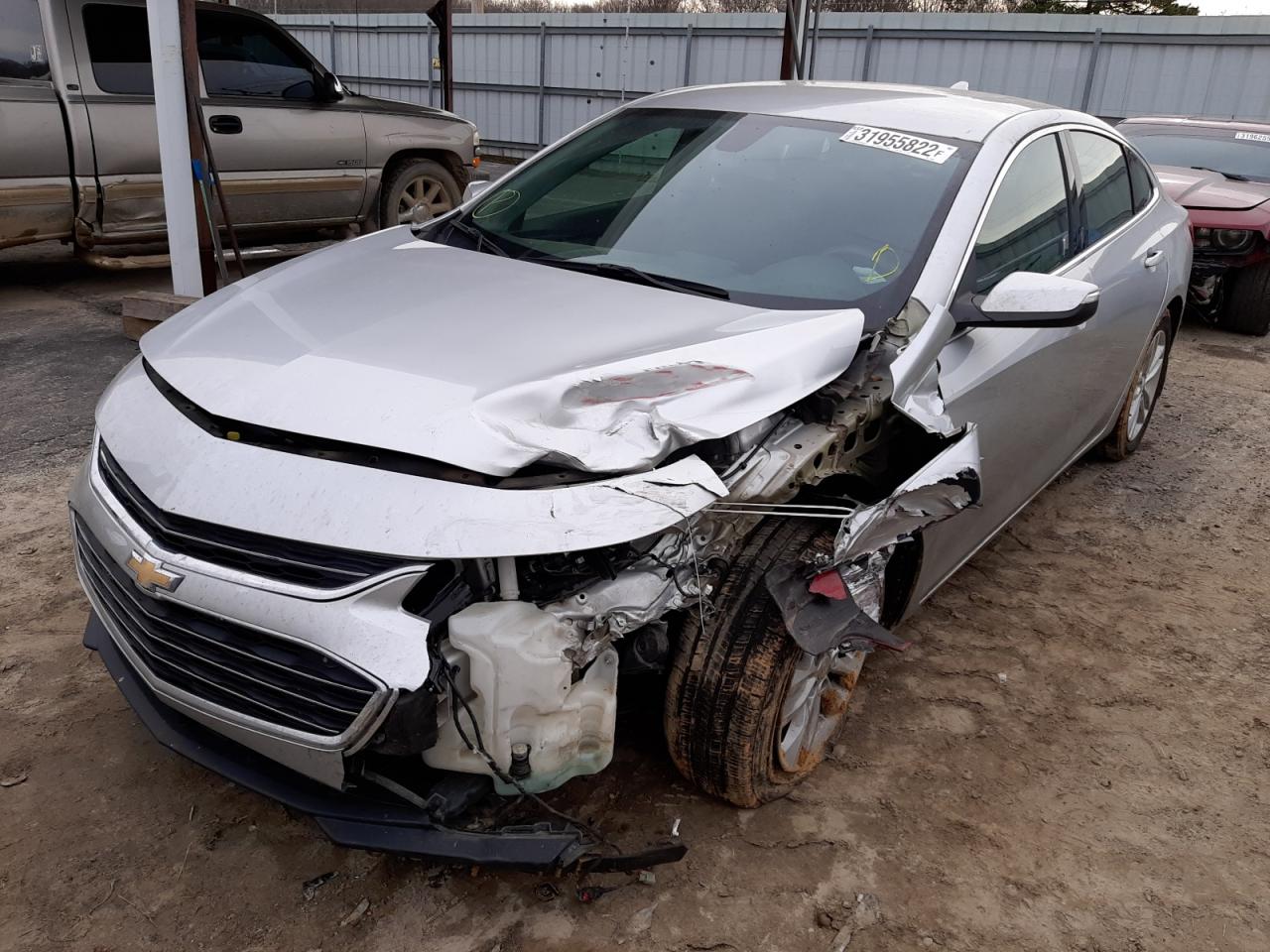 Photo 2 from auction – 2016 CHEVROLET MALIBU LT with VIN 1G1ZE5ST1GF193868