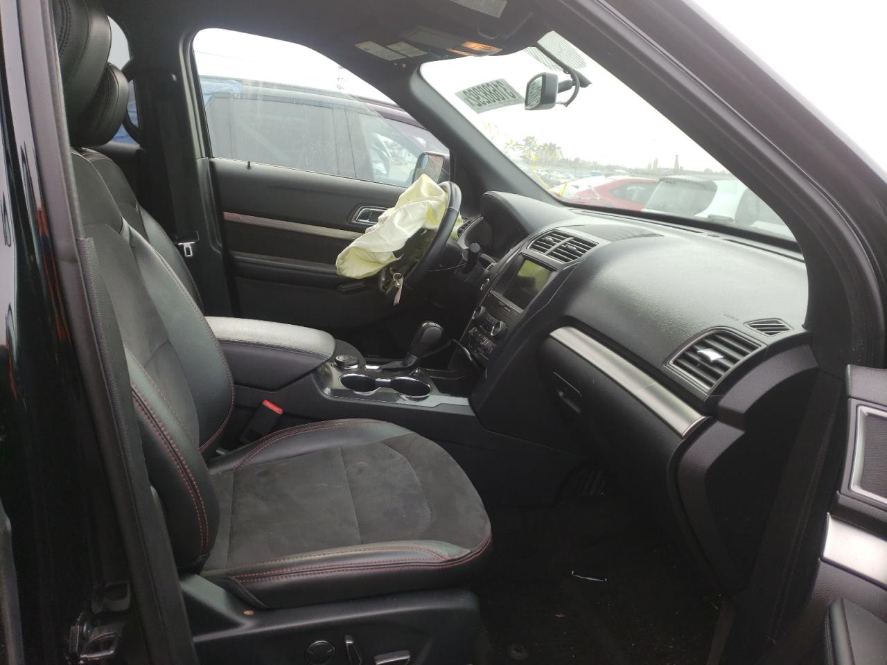 Photo 5 from auction – 2018 FORD EXPLORER X with VIN 1FM5K8D80JGB14597