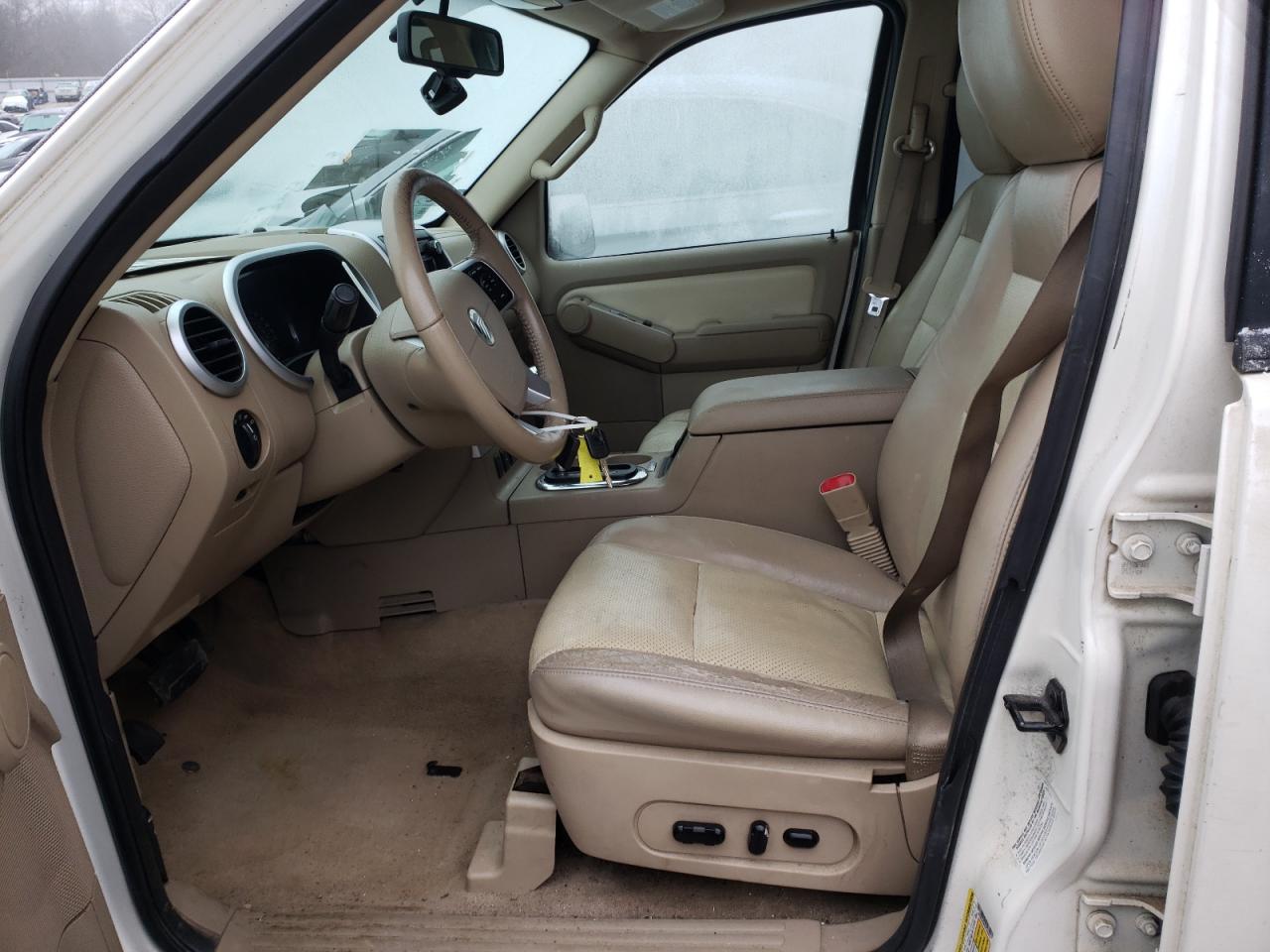 Photo 5 from auction – 2009 MERCURY MOUNTAINEE with VIN 4M2EU48849UJ00050