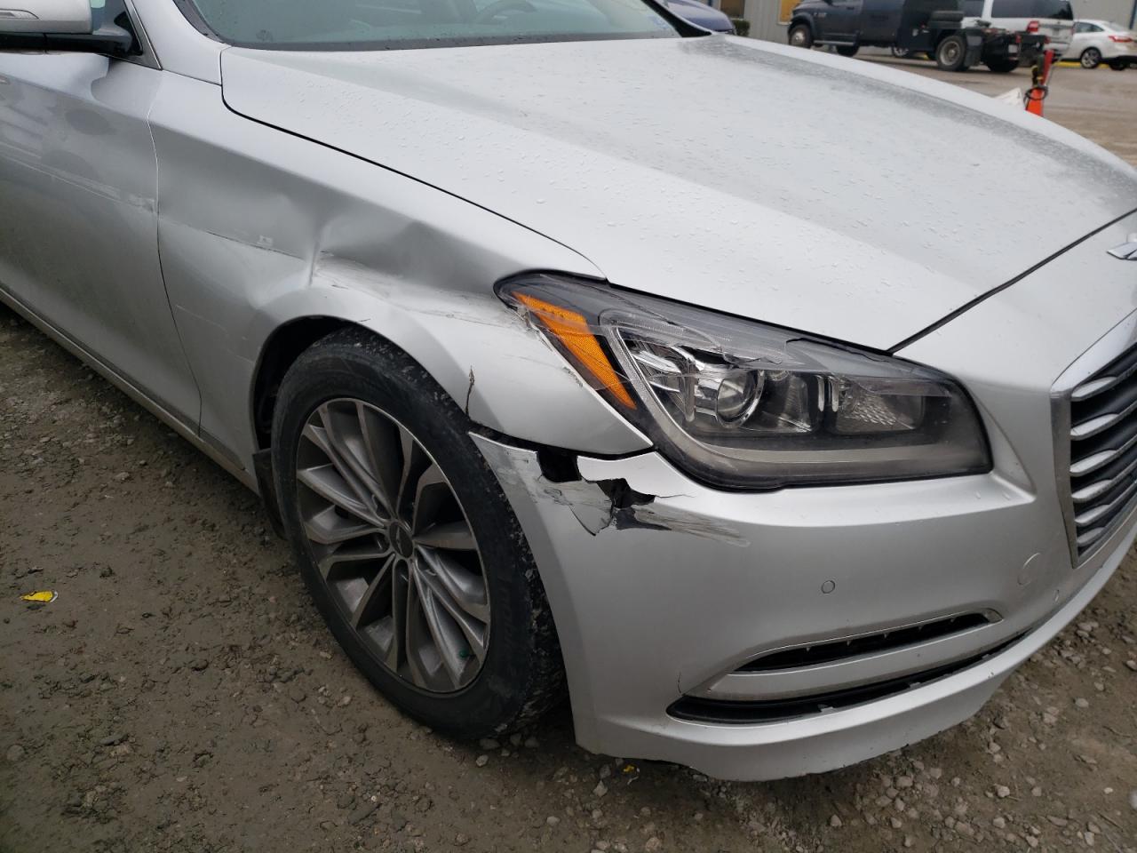 Photo 9 from auction – 2015 HYUNDAI GENESIS 3. with VIN KMHGN4JE8FU055018