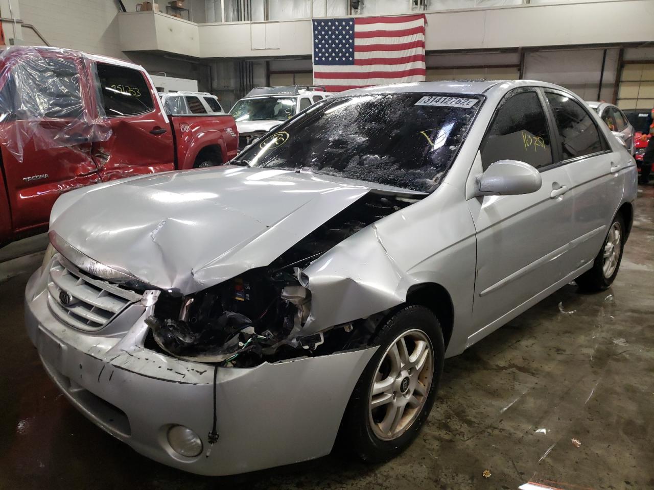Photo 2 from auction – 2005 KIA SPECTRA LX with VIN KNAFE121555152256