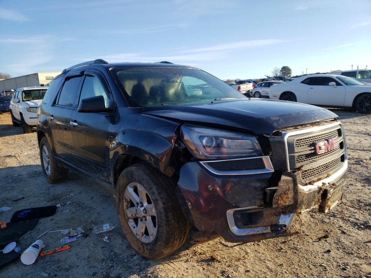 GMC ACADIA SLE 2016 with VIN 1GKKVNED9GJ332482 - Photo from auction