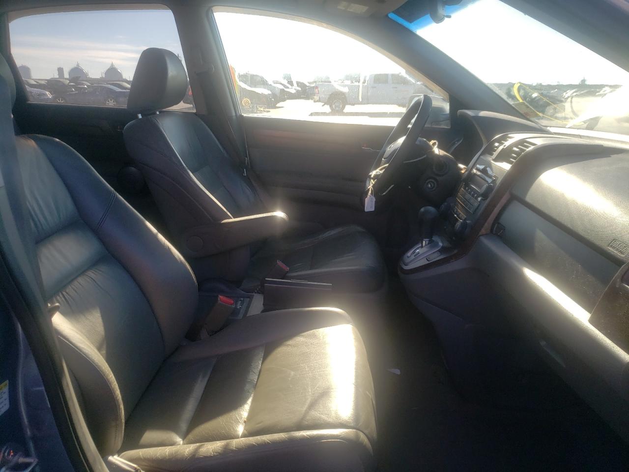 Photo 5 from auction – 2008 HONDA CR-V EXL with VIN JHLRE38778C021663