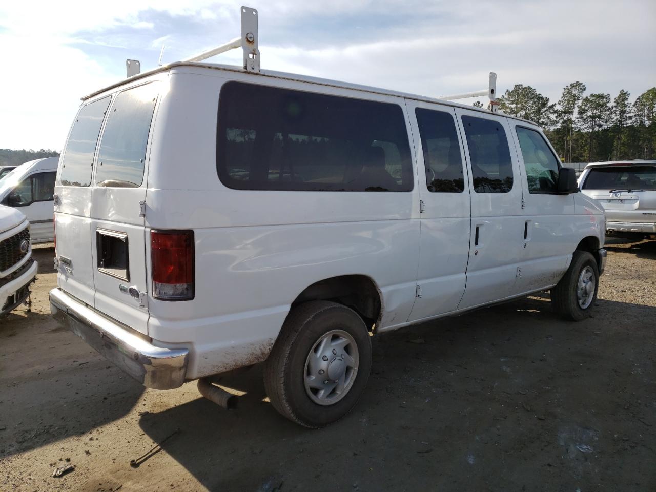 Photo 4 from auction – 2011 FORD ECONOLINE with VIN 1FBNE3BL7BDB18076