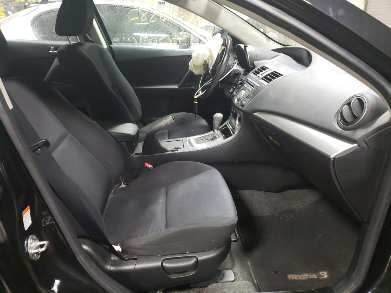 Photo 5 from auction – 2010 MAZDA 3 I with VIN JM1BL1SF5A1244939