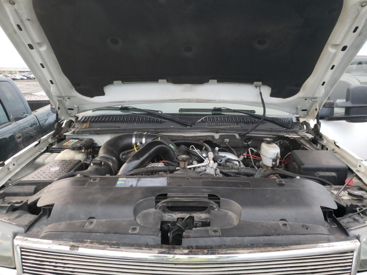 Photo 7 from auction – 2006 CHEVROLET SILVERADO with VIN 1GCJK33D76F176371