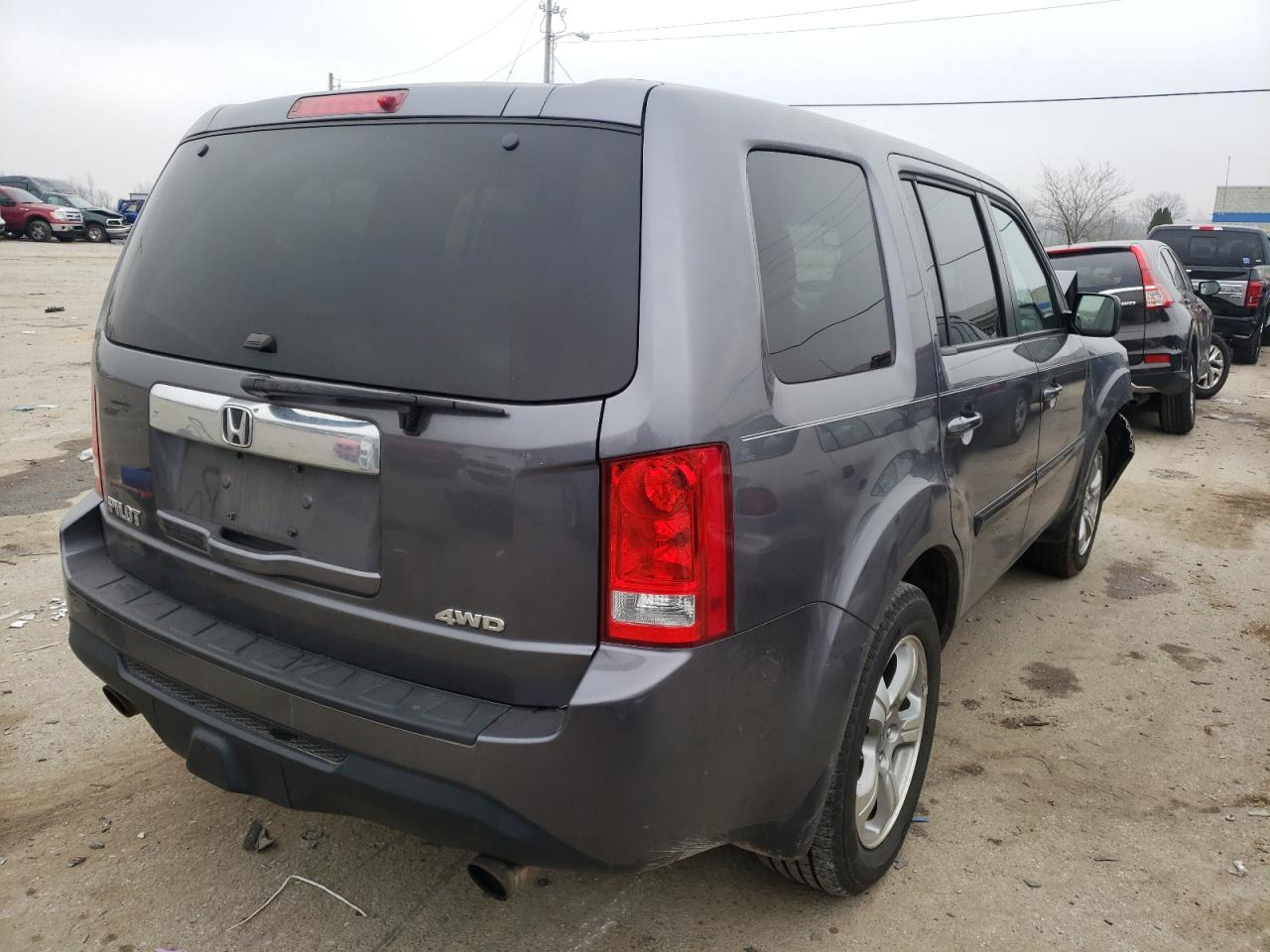 Photo 4 from auction – 2015 HONDA PILOT EXL with VIN 5FNYF4H57FB041230