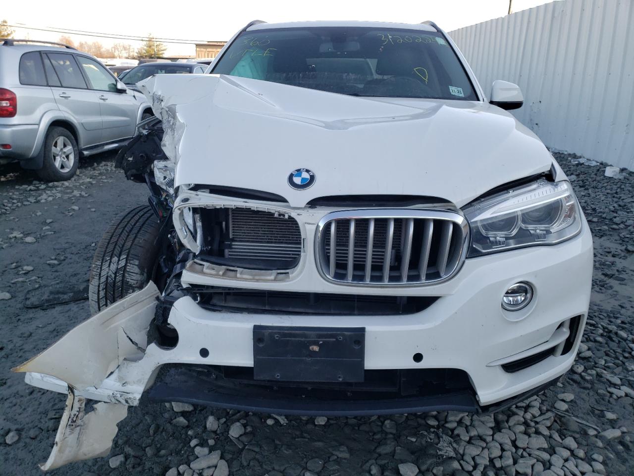Photo 7 from auction – 2016 BMW X5 XDR40E with VIN 5UXKT0C51G0S75960