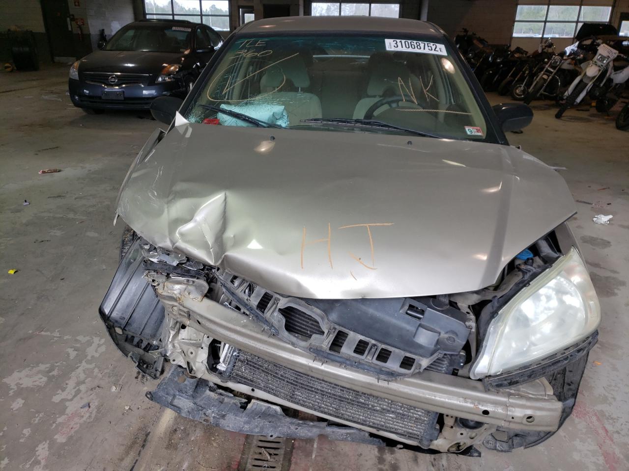 Photo 7 from auction – 2005 HONDA CIVIC with VIN 2HGES16565H591075