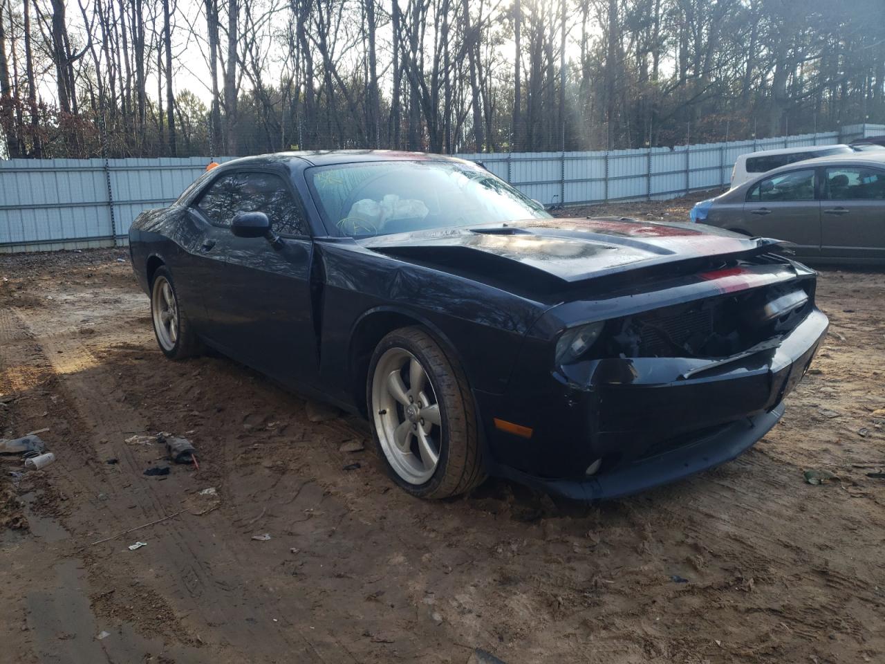 DODGE CHALLENGER 2013 with VIN 2C3CDYAG7DH687057 - Photo from auction