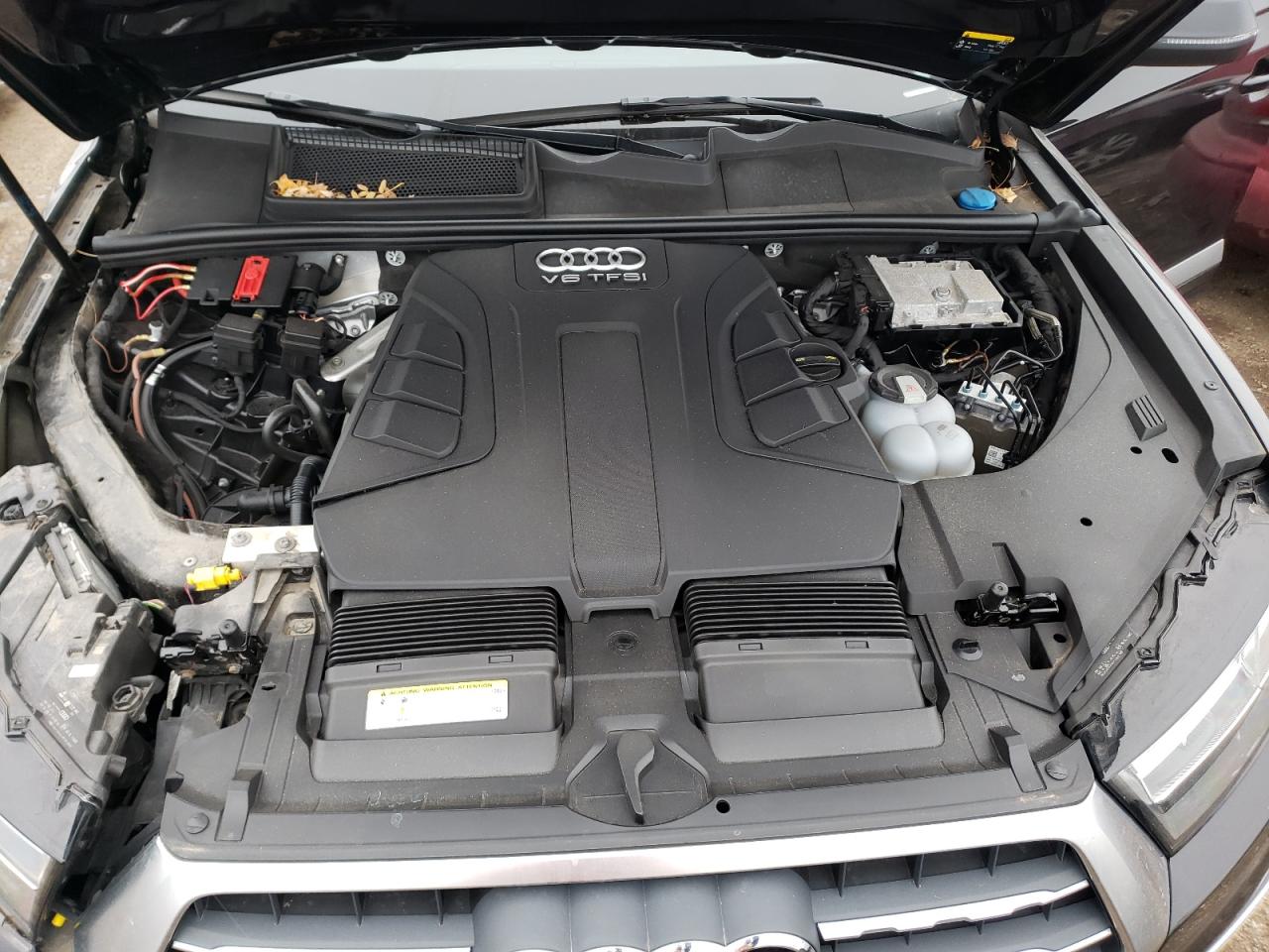 Photo 7 from auction – 2018 AUDI Q7 PREMIUM with VIN WA1LAAF75JD003274