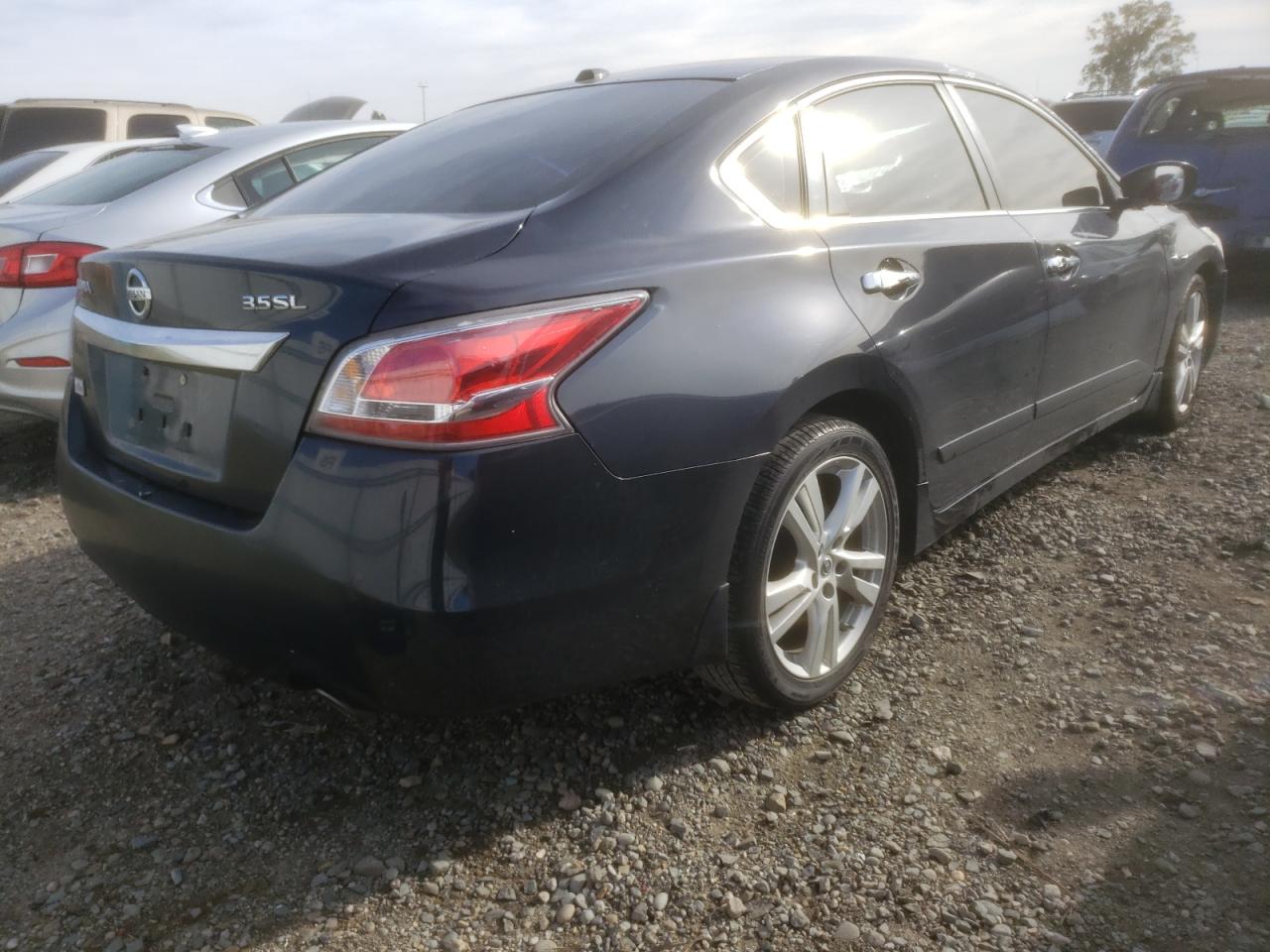 Photo 4 from auction – 2015 NISSAN ALTIMA 3.5 with VIN 1N4BL3AP3FC575719