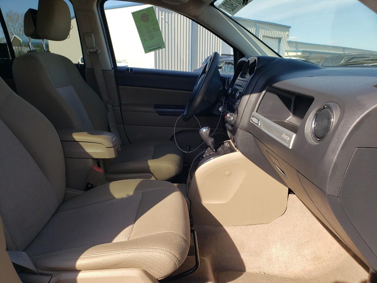 Photo 5 from auction – 2014 JEEP COMPASS SP with VIN 1C4NJCBA5ED777140