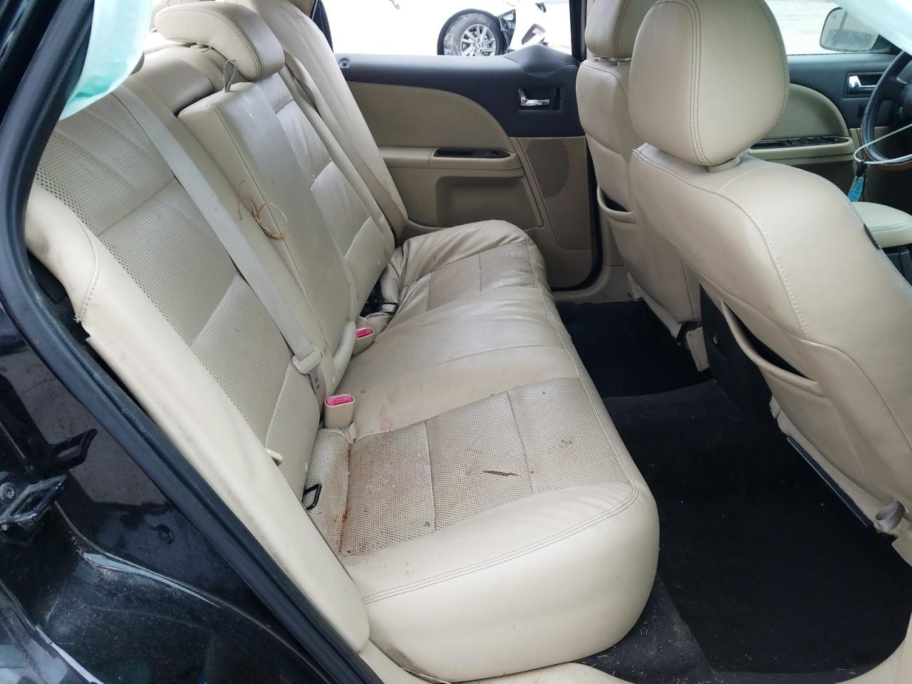 Photo 6 from auction – 2008 FORD TAURUS LIM with VIN 1FAHP28W88G144634