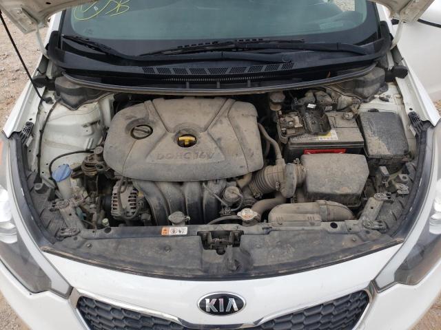 Photo 7 from auction – 2016 KIA FORTE LX with VIN KNAFK4A68G5616781