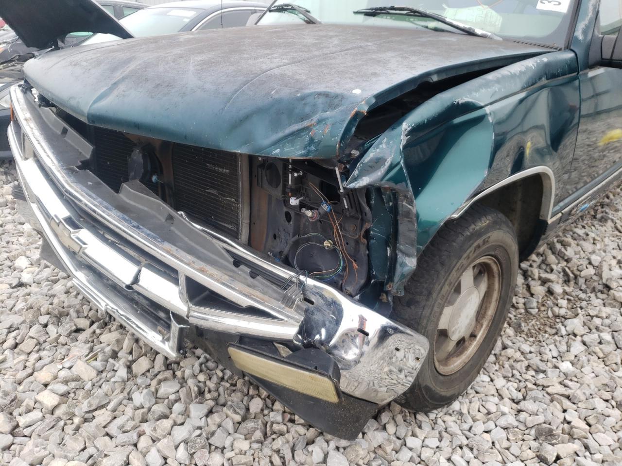 Photo 9 from auction – 1996 CHEVROLET GMT-400 C1 with VIN 2GCEC19M4T1102810