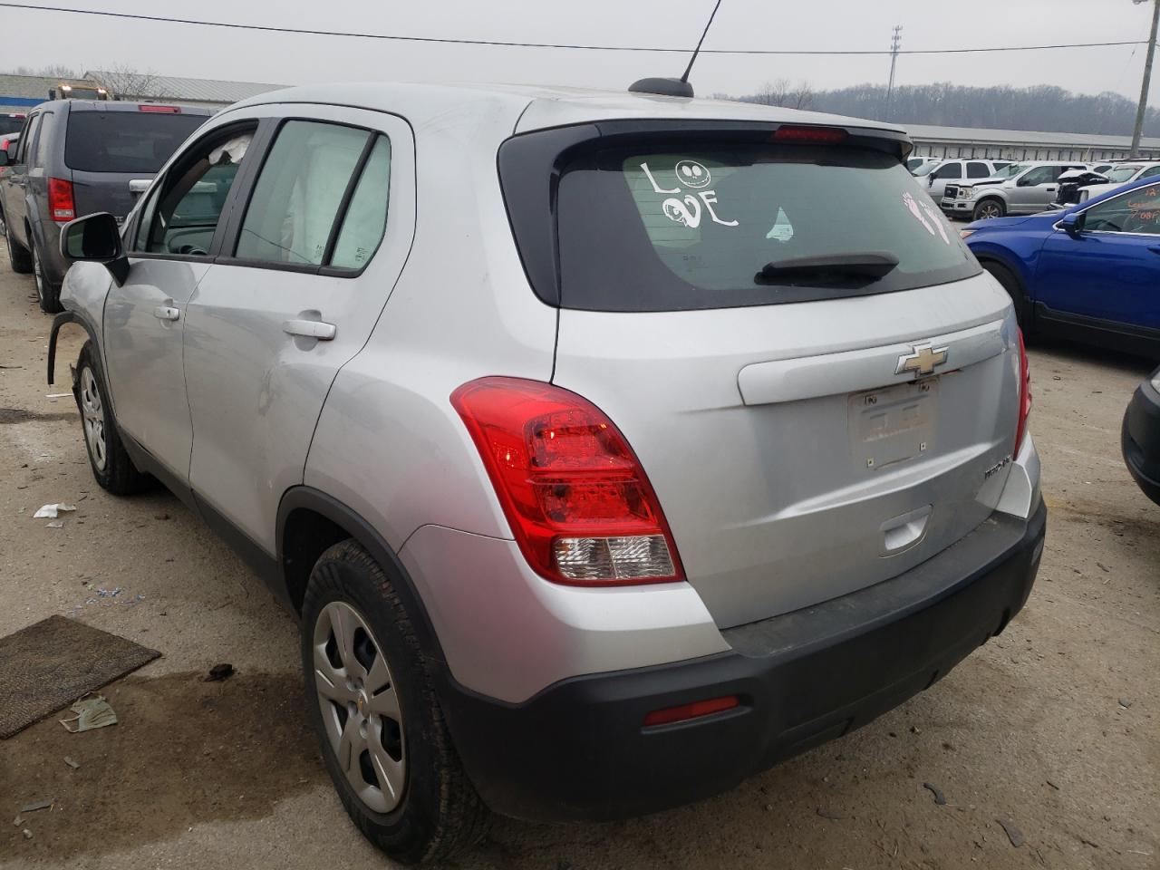 Photo 3 from auction – 2015 CHEVROLET TRAX LS with VIN KL7CJKSB3FB059932