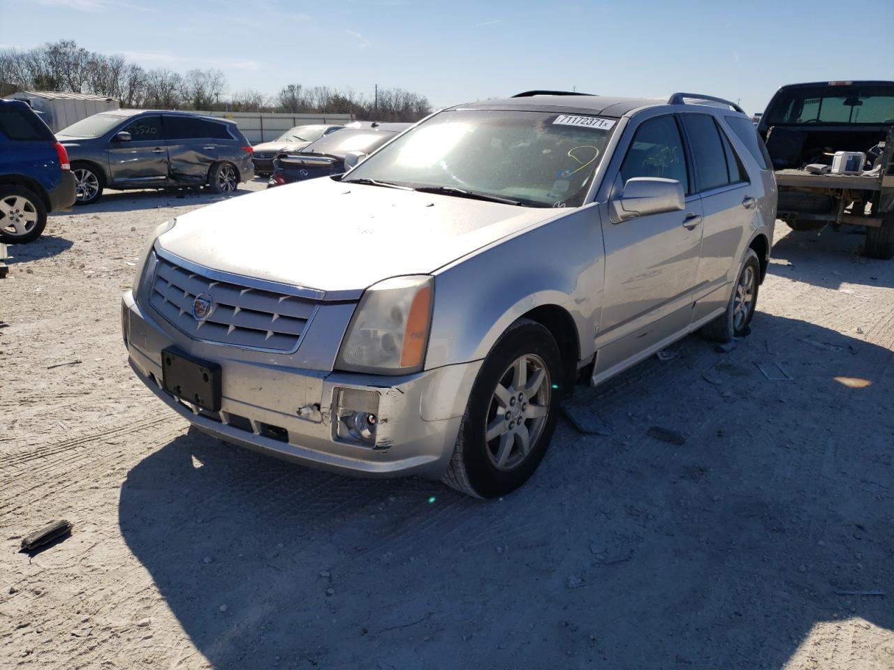 Photo 2 from auction – 2006 CADILLAC SRX with VIN 1GYEE637560151843
