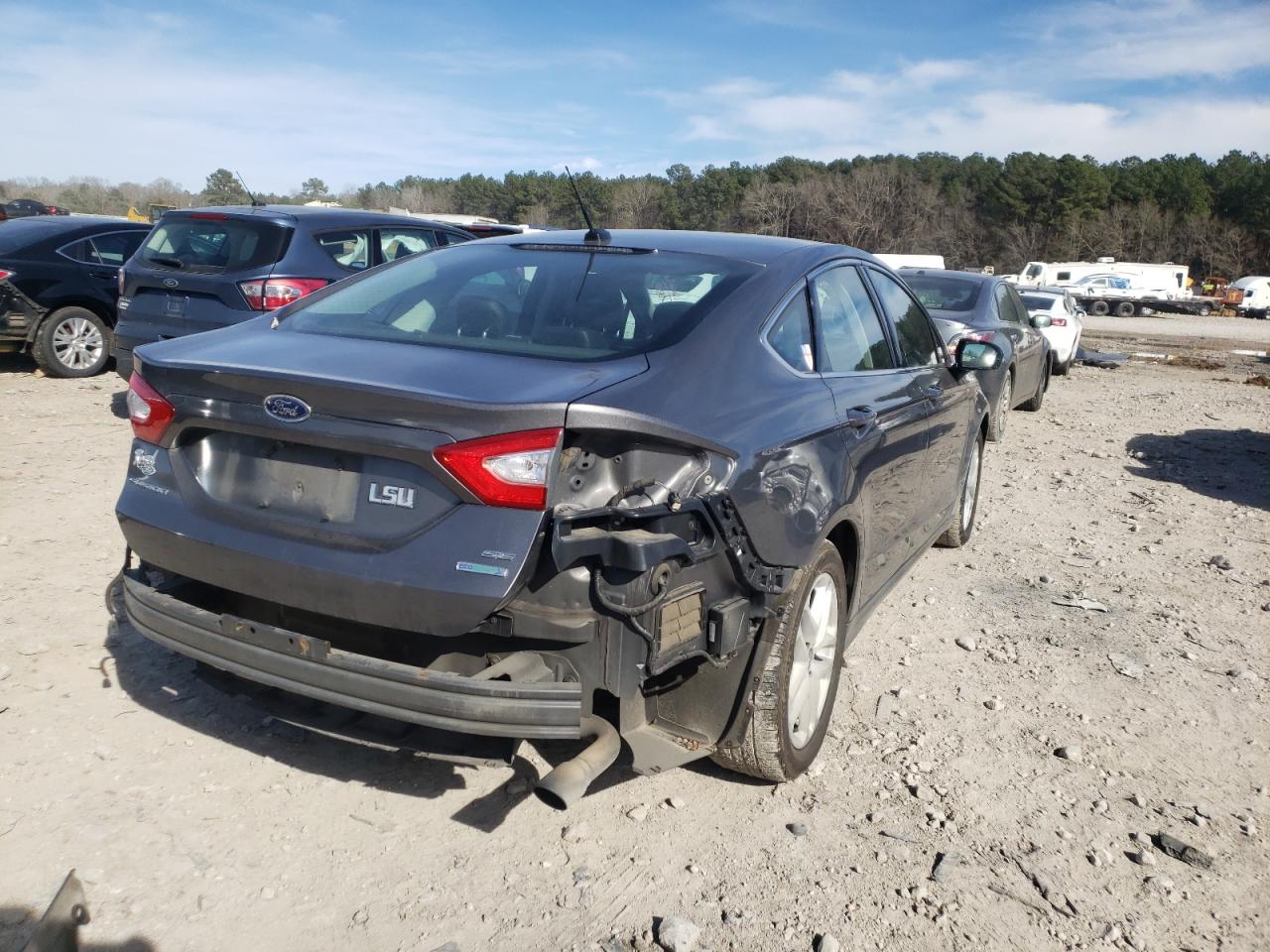 Photo 4 from auction – 2014 FORD FUSION SE with VIN 3FA6P0HD5ER240333
