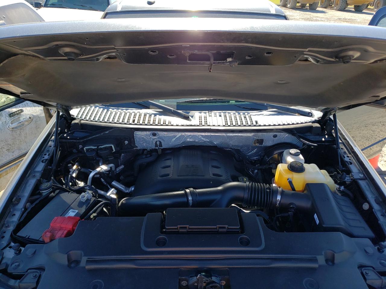 Photo 7 from auction – 2015 FORD EXPEDITION with VIN 1FMJU1HT6FEF14178