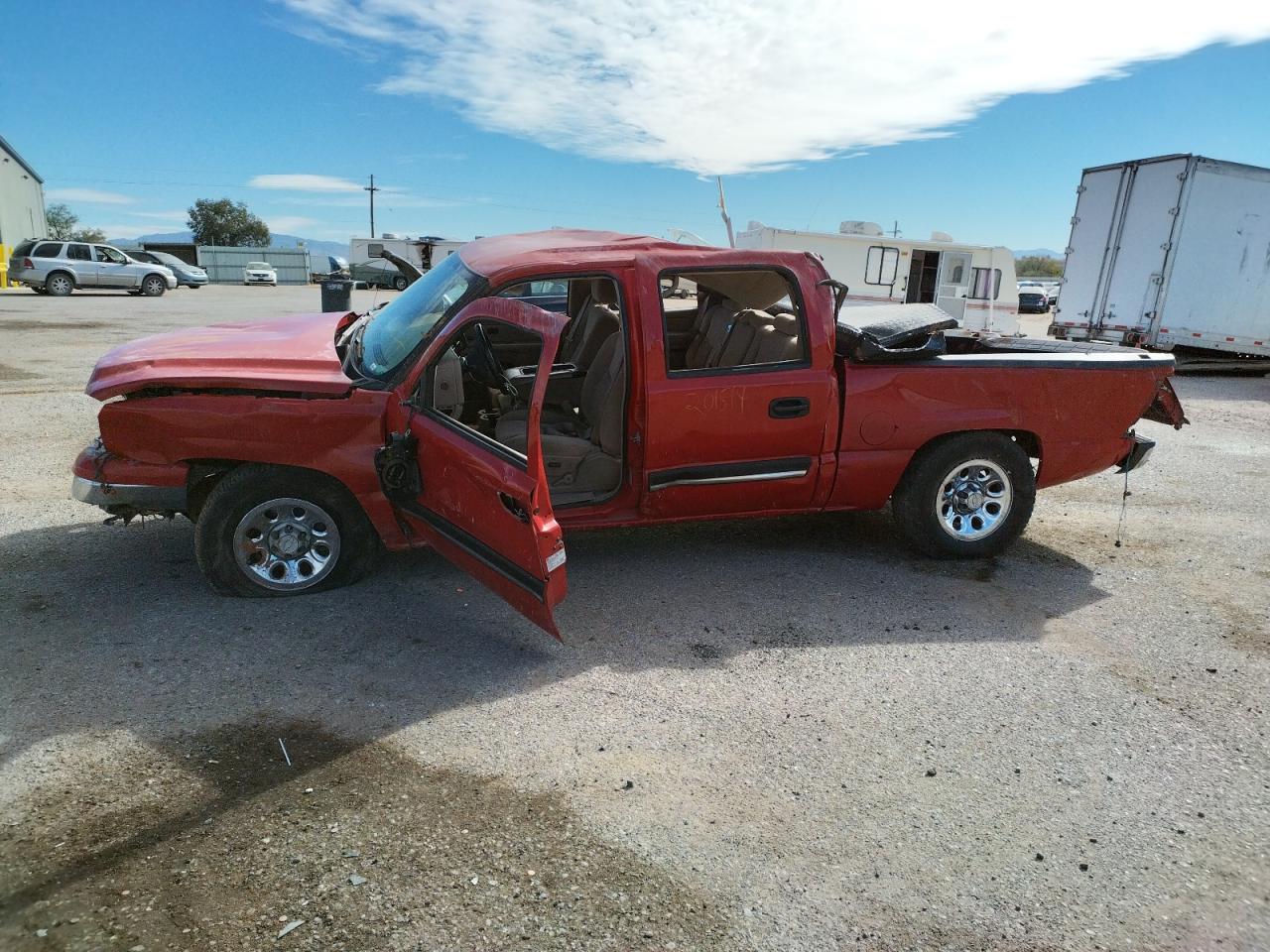 Photo 9 from auction – 2006 CHEVROLET SILVERADO with VIN 2GCEC13T961105979