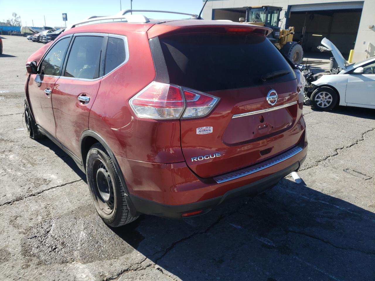 Photo 3 from auction – 2016 NISSAN ROGUE S with VIN KNMAT2MT3GP635436