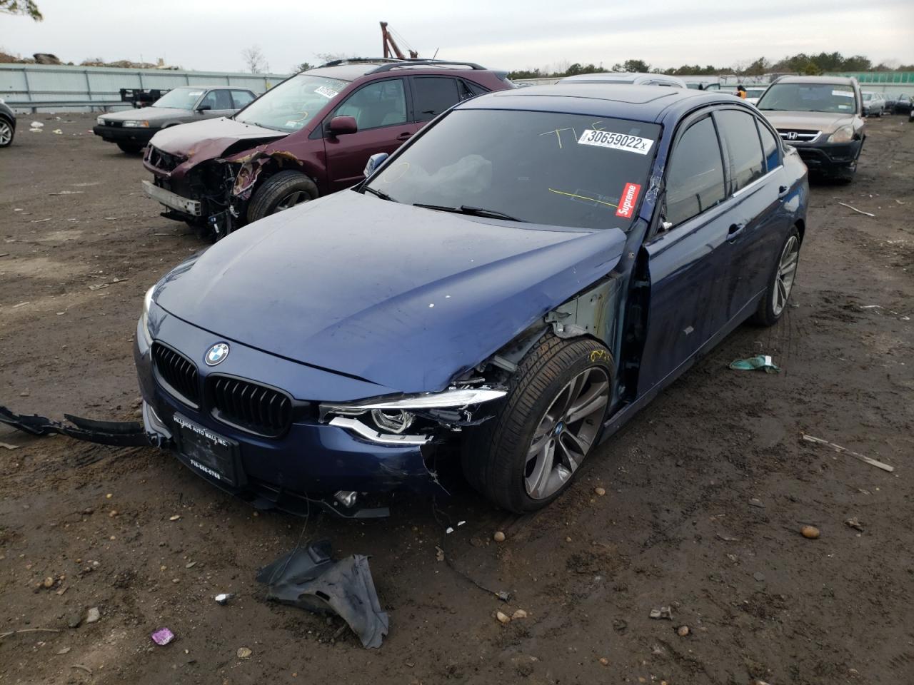 Photo 2 from auction – 2017 BMW 330 XI with VIN WBA8D9G5XHNT91182