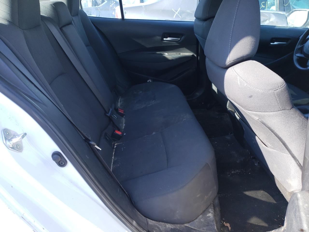 Photo 6 from auction – 2020 TOYOTA COROLLA LE with VIN 5YFEPRAE1LP063764