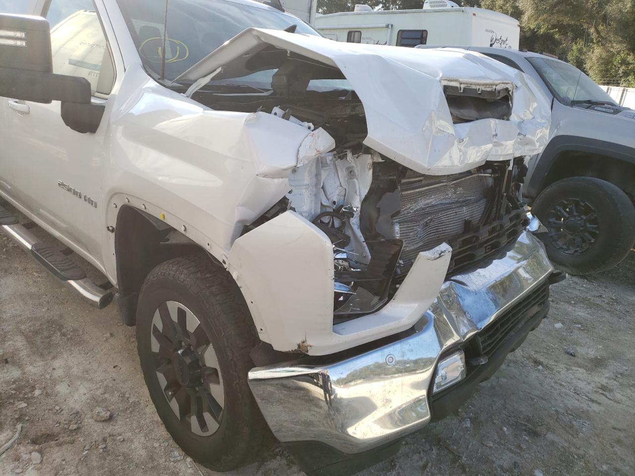 Photo 9 from auction – 2020 CHEVROLET SILVERADO with VIN 1GC1YNEY4LF293413