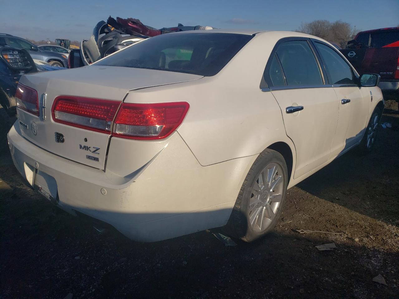 Photo 4 from auction – 2012 LINCOLN MKZ with VIN 3LNHL2JC1CR824622