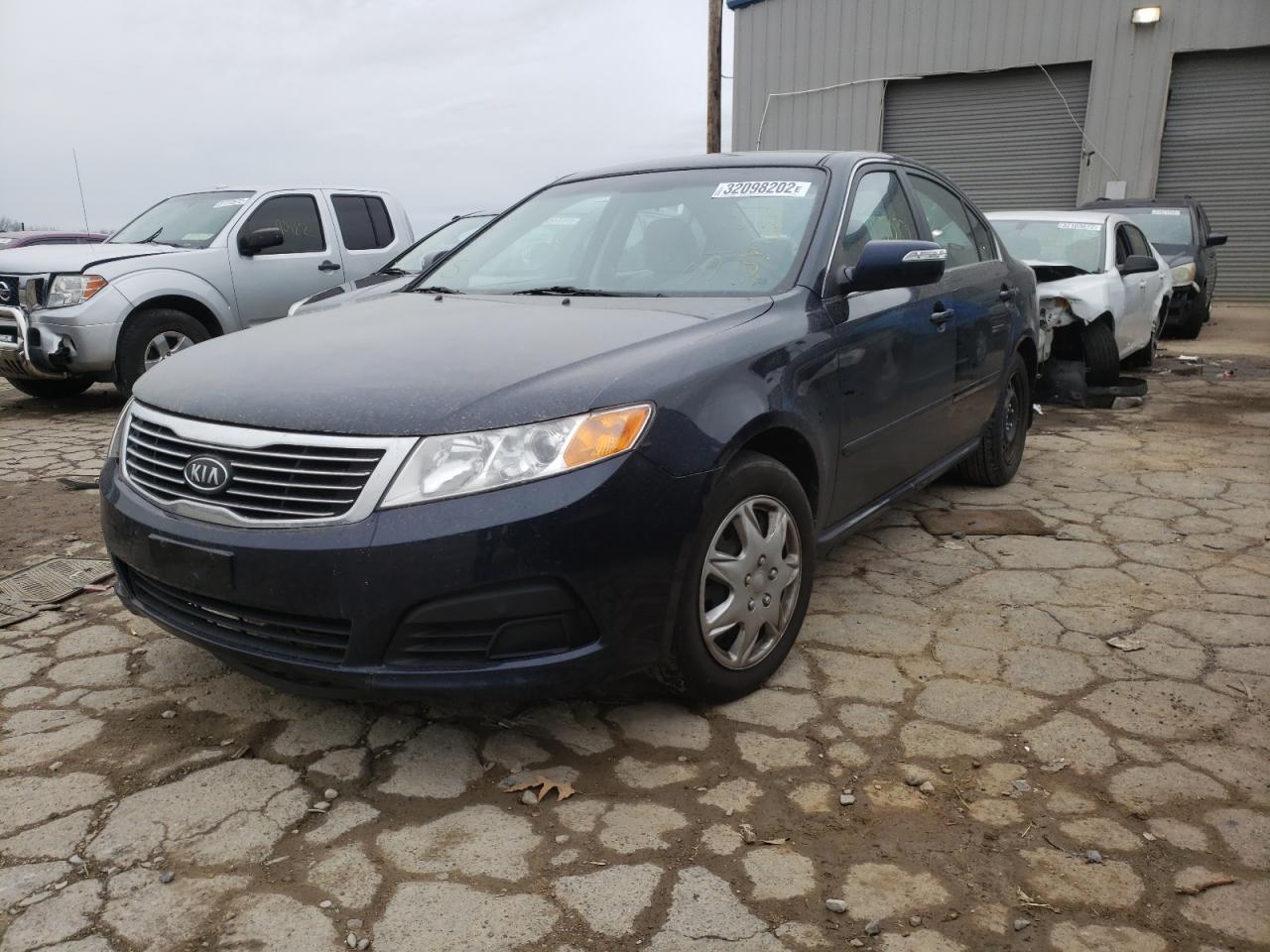 Photo 2 from auction – 2009 KIA OPTIMA LX with VIN KNAGE228795305653