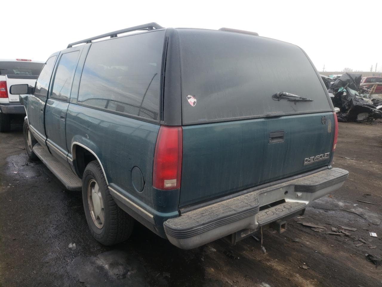 Photo 3 from auction – 1997 CHEVROLET SUBURBAN K with VIN 1GNFK16RXVJ303828