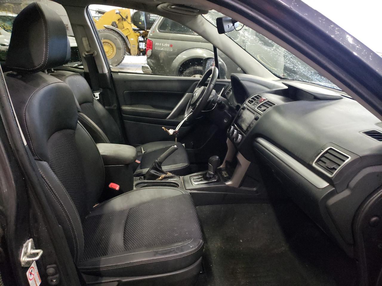 Photo 5 from auction – 2017 SUBARU FORESTER 2 with VIN JF2SJGEC9HH544674
