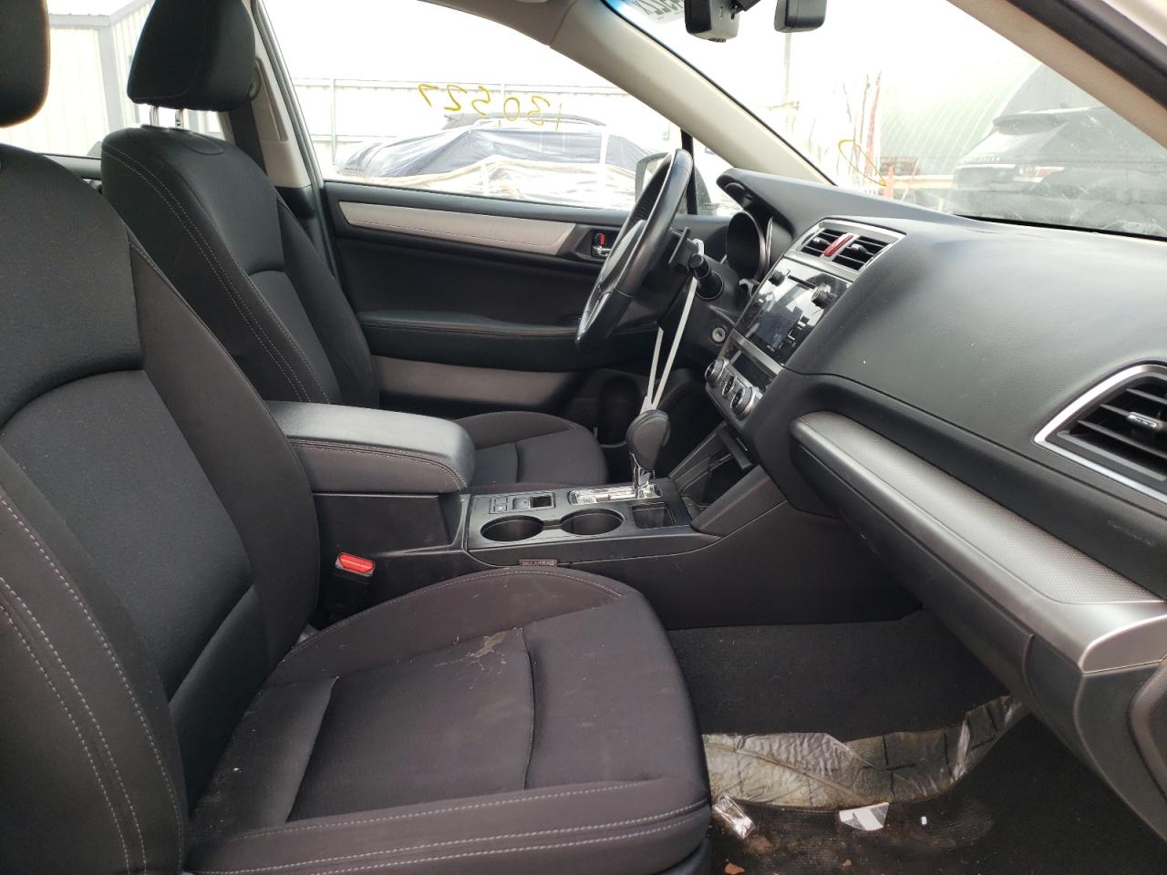 Photo 5 from auction – 2017 SUBARU LEGACY 2.5 with VIN 4S3BNAF64H3057971