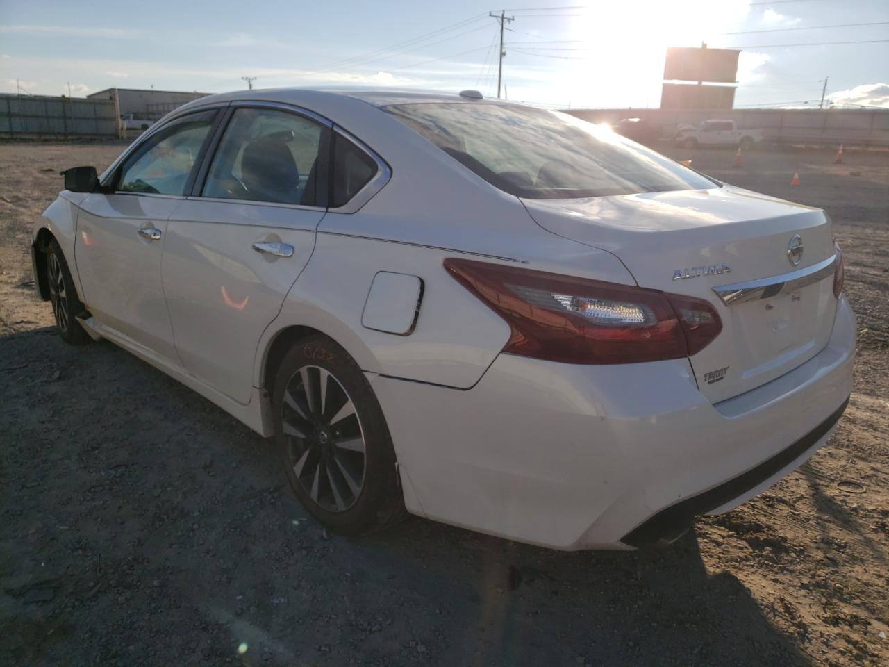 Photo 3 from auction – 2018 NISSAN ALTIMA 2.5 with VIN 1N4AL3AP2JC230203