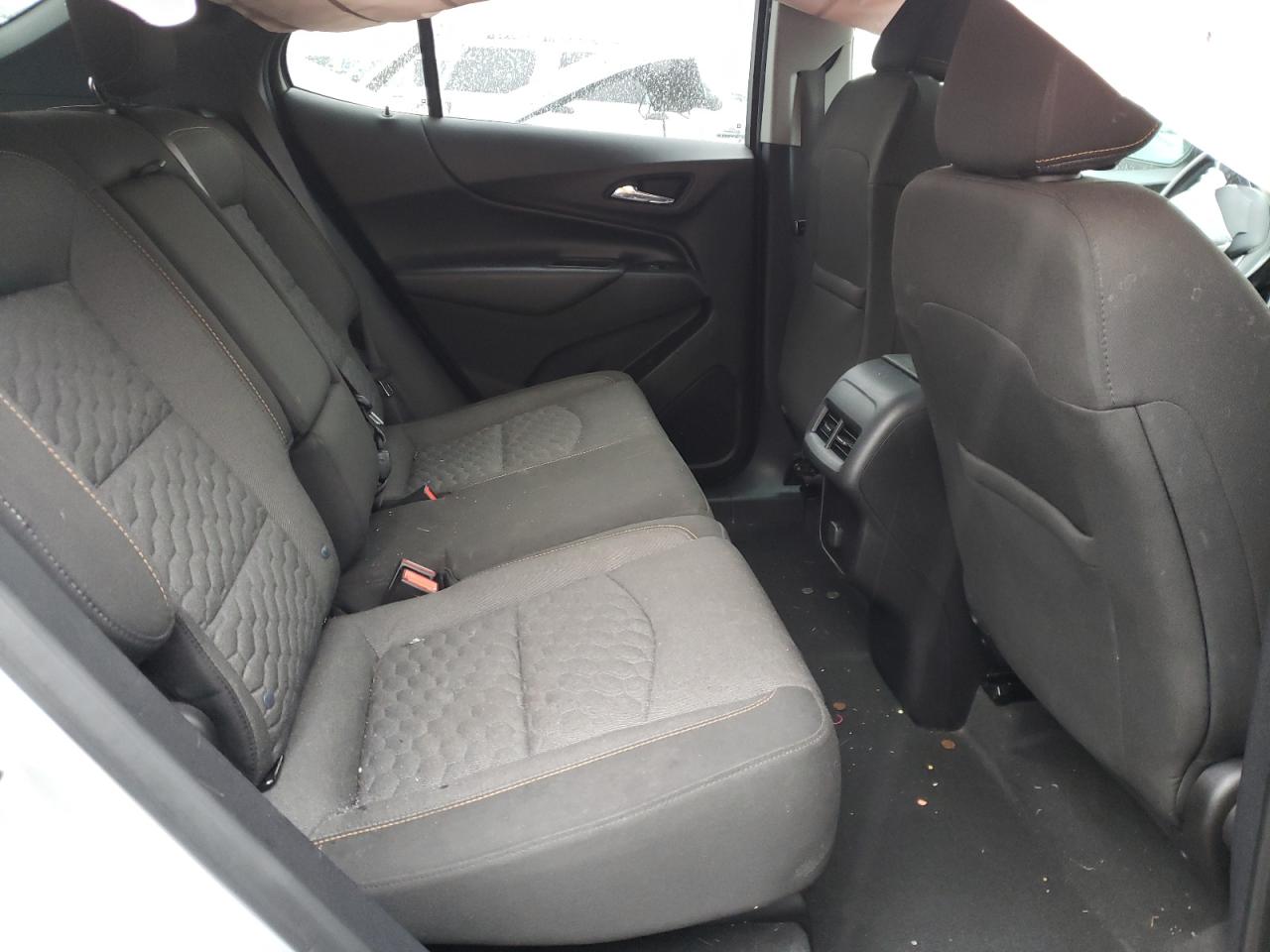 Photo 6 from auction – 2018 CHEVROLET EQUINOX LT with VIN 2GNAXJEV9J6190617