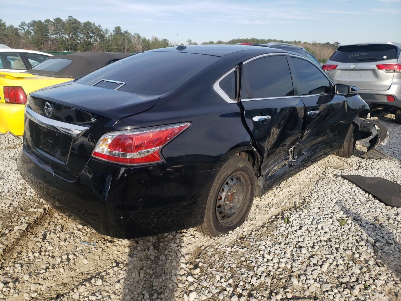 Photo 4 from auction – 2015 NISSAN ALTIMA 2.5 with VIN 1N4AL3AP0FC211723