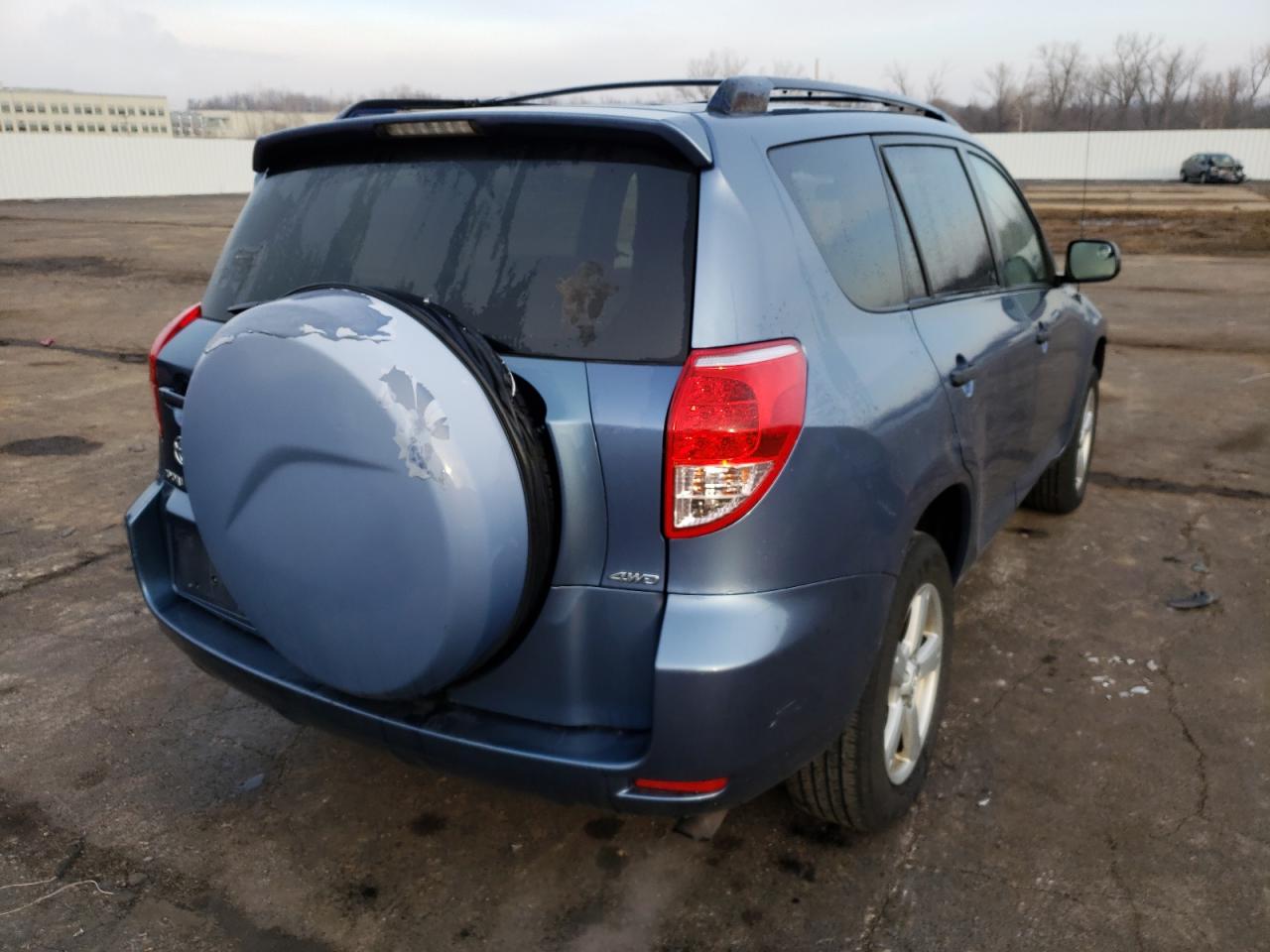 Photo 4 from auction – 2006 TOYOTA RAV4 with VIN JTMBD33V465011598