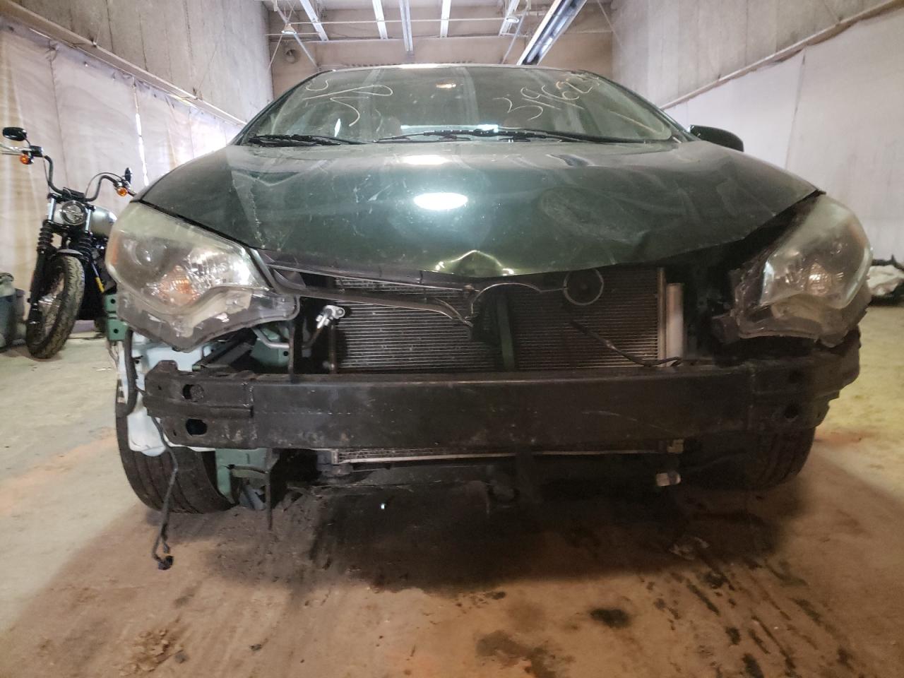 Photo 9 from auction – 2015 TOYOTA COROLLA EC with VIN 2T1BPRHE2FC478962