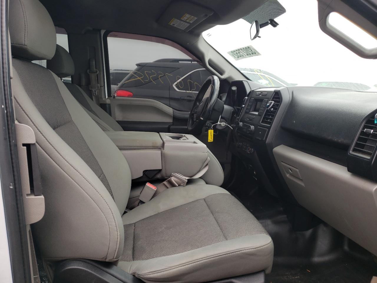 Photo 5 from auction – 2016 FORD F150 SUPER with VIN 1FTEX1C80GFC00425