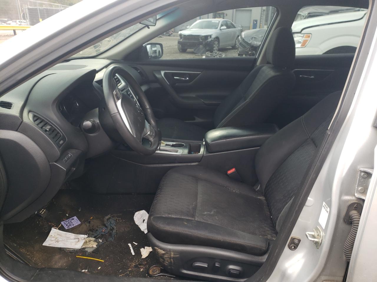 Photo 5 from auction – 2017 NISSAN ALTIMA 2.5 with VIN 1N4AL3AP1HC269407