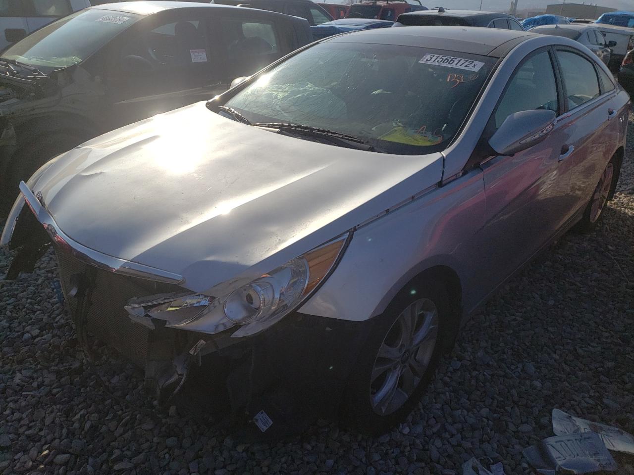 Photo 2 from auction – 2012 HYUNDAI SONATA SE with VIN 5NPEC4AC8CH338010